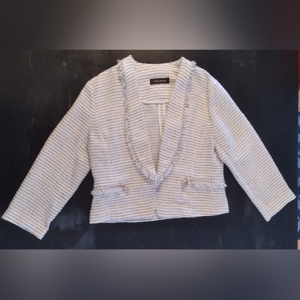 Black and White Stripped Blazer with Gold Zippers on the Pockets